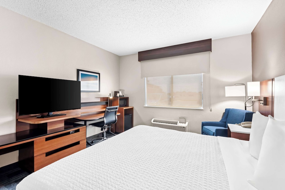 best western ottumwa inn and suites