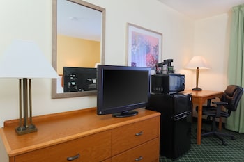 comfort inn and suites