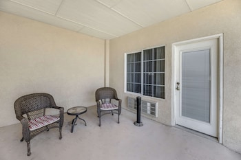 comfort inn and suites