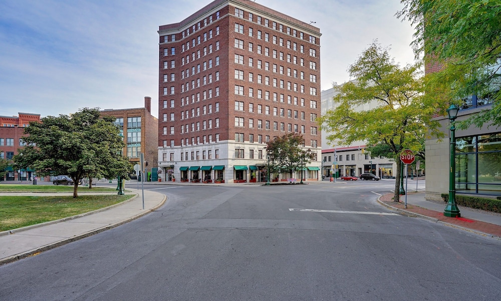 best western syracuse downtown hotel and suites
