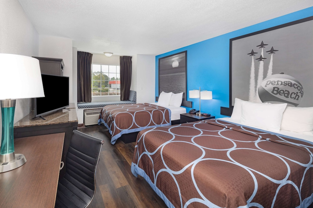 super 8 by wyndham pensacola
