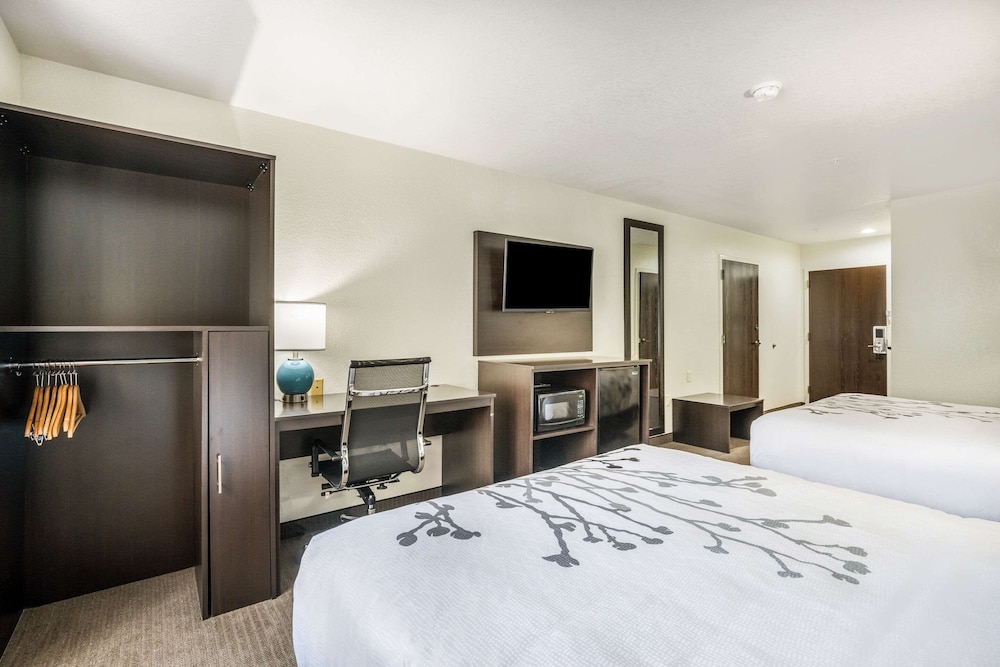 sleep inn and suites tallahassee capitol
