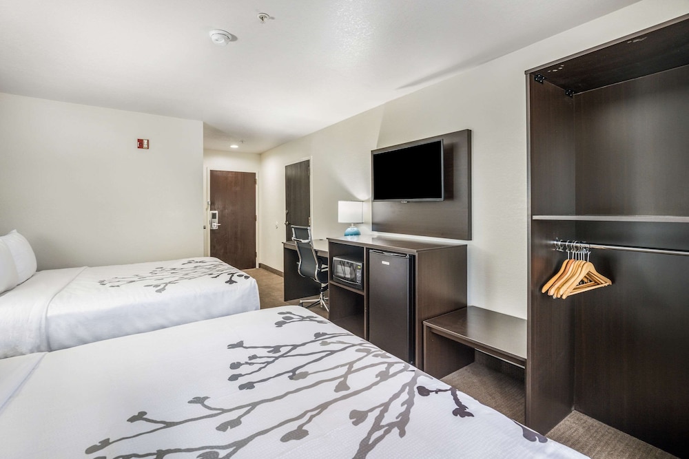 sleep inn and suites tallahassee capitol