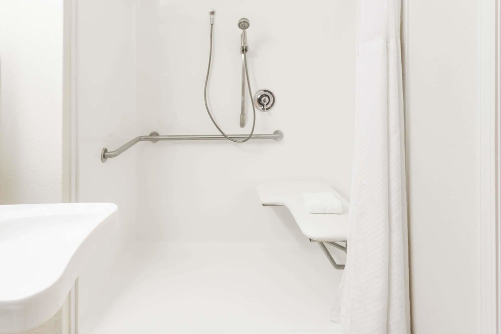 microtel inn and suites by wyndham wilson
