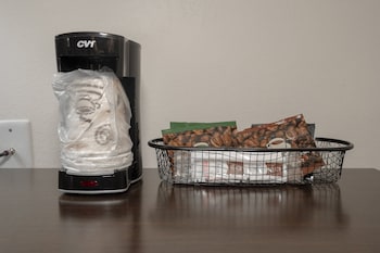 red roof inn bristol