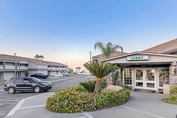 quality inn kettleman city near hwy 41