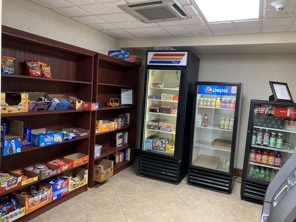 comfort inn and suites