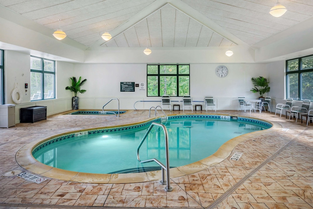 comfort inn and suites