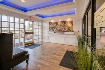 the row hotel bw signature collection