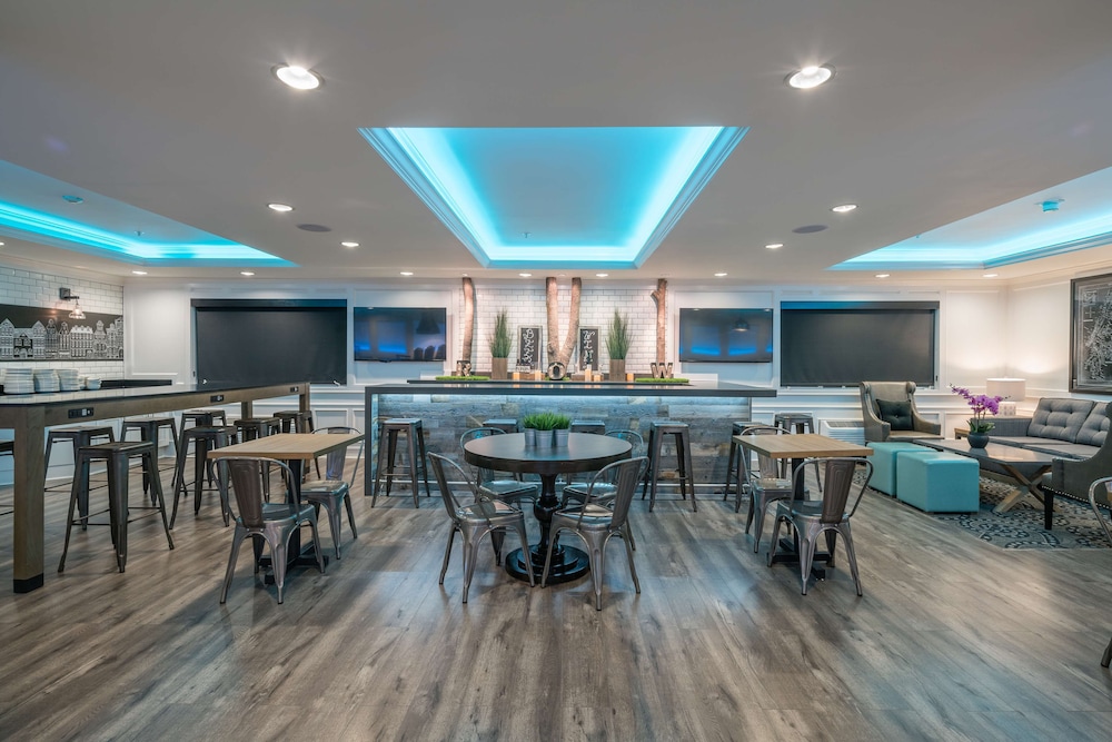 the row hotel bw signature collection