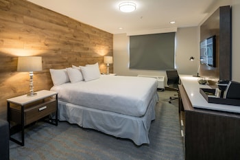 the row hotel bw signature collection