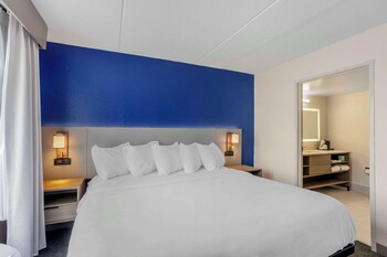 comfort inn and suites voorhees mt laurel