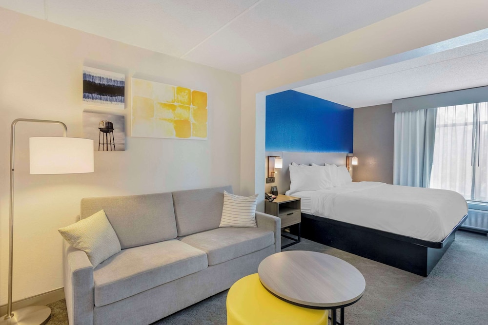 comfort inn and suites voorhees mt laurel