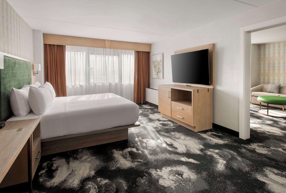 doubletree by hilton poughkeepsie convention center