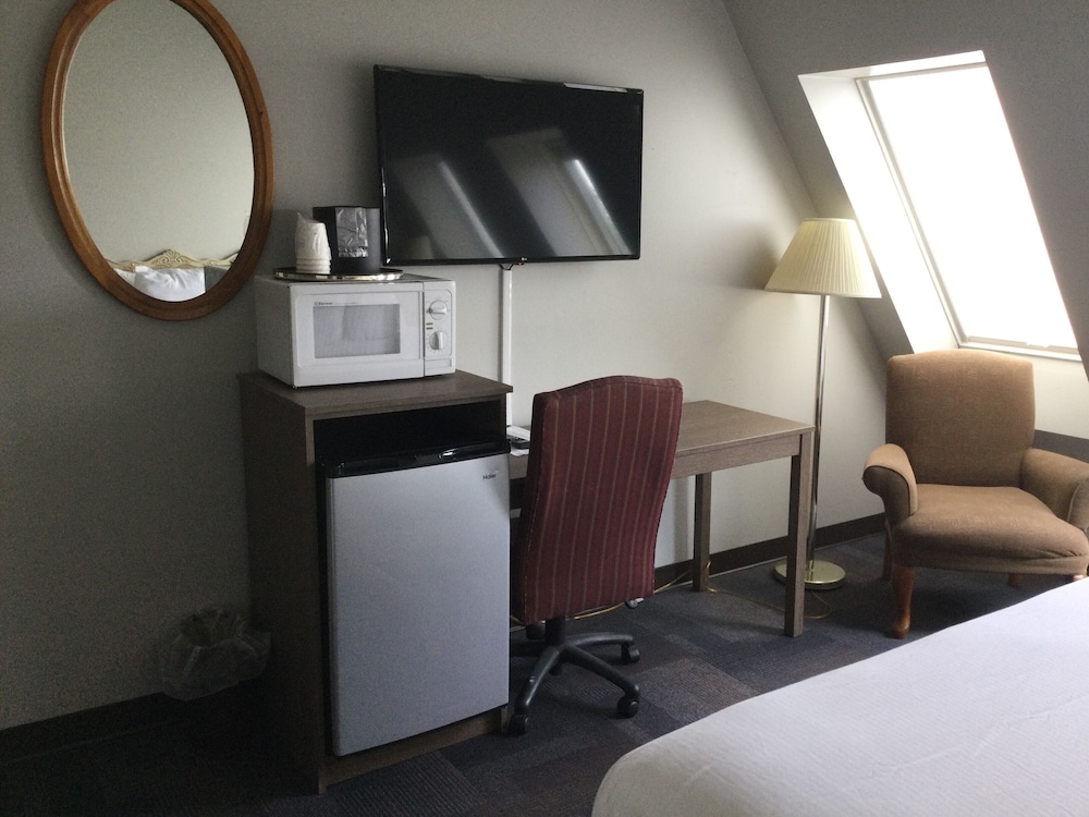 the hotel ojibway trademark collection by wyndham