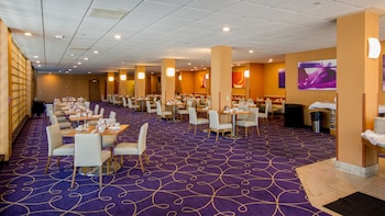 wyndham rochester downtown