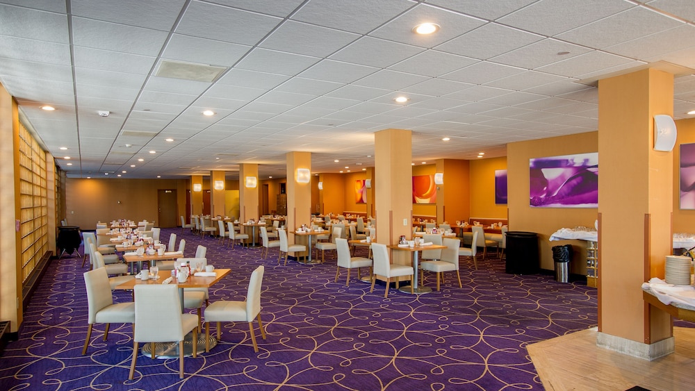 wyndham rochester downtown