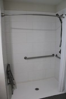 wingate by wyndham kings bay naval base