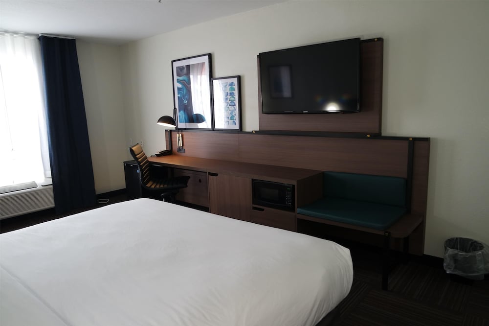 wingate by wyndham kings bay naval base