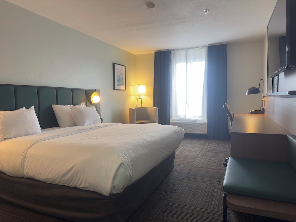 wingate by wyndham kings bay naval base