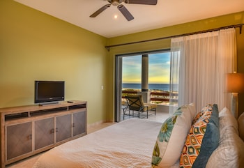 alegranza luxury resort all master suite