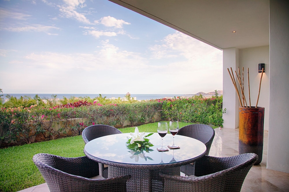 alegranza luxury resort all master suite