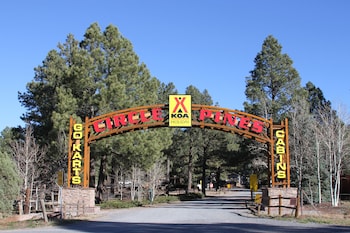 super 8 by wyndham williams west route 66 grand canyon area