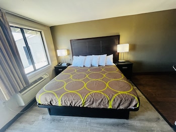 super 8 by wyndham williams west route 66 grand canyon area