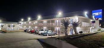 American Inn,,2 star