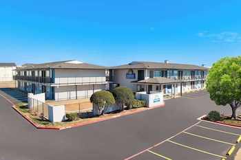 days inn by wyndham wichita falls