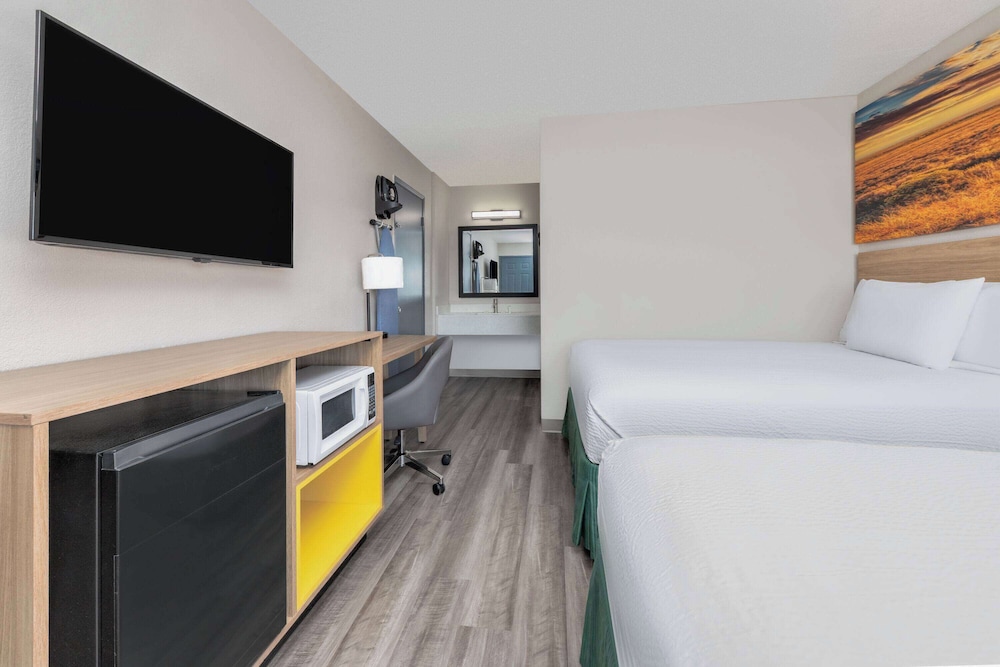 days inn by wyndham wichita falls