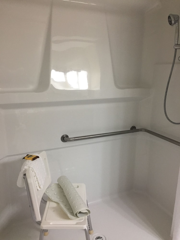 best western plus red deer inn and suites