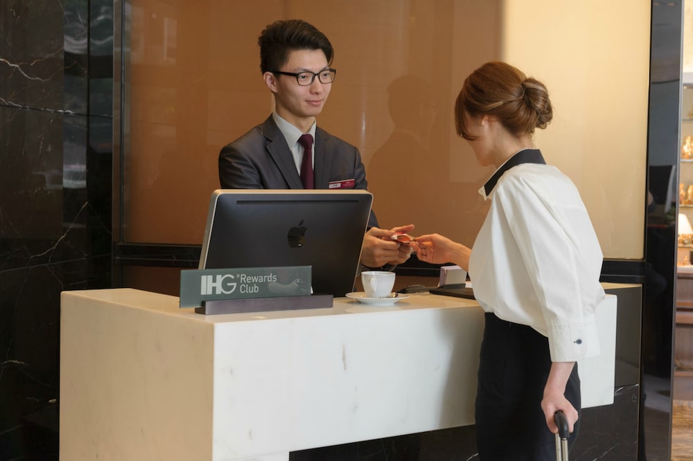 crowne plaza hong kong causeway bay by ihg