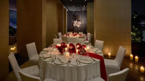crowne plaza hong kong causeway bay by ihg