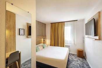 ostal pau universite sure hotel collection by best western