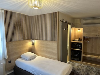 ostal pau universite sure hotel collection by best western