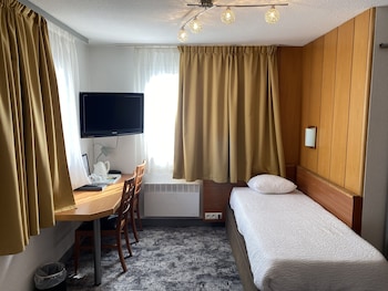 ostal pau universite sure hotel collection by best western