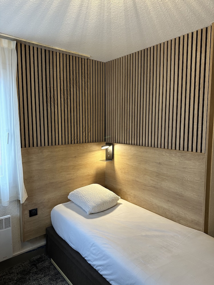 ostal pau universite sure hotel collection by best western