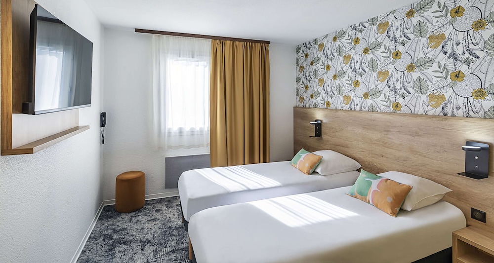 ostal pau universite sure hotel collection by best western