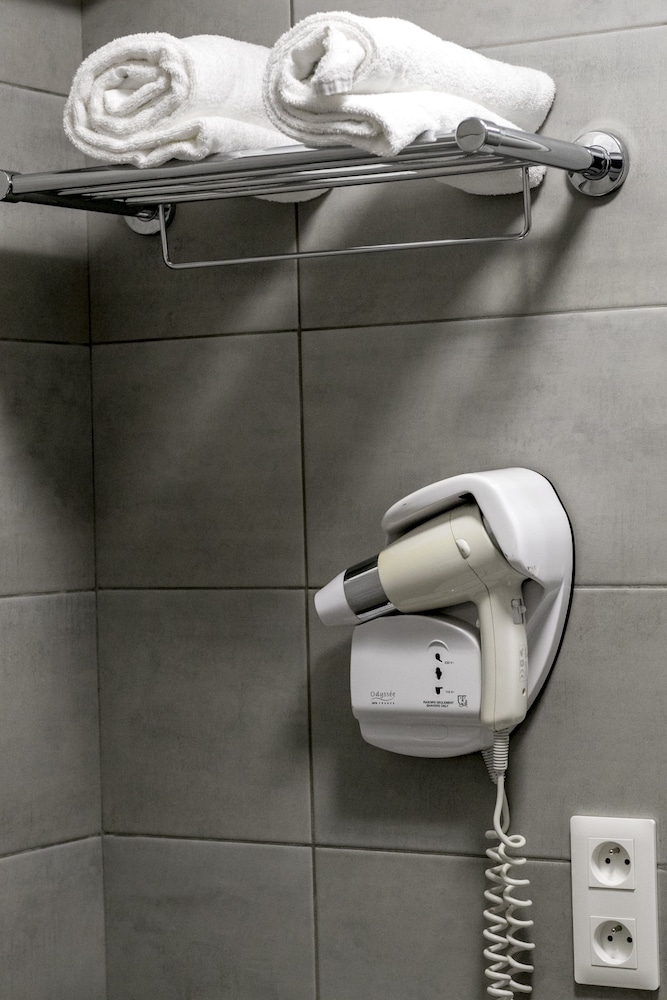 ostal pau universite sure hotel collection by best western