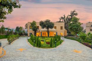 club mahindra patkote