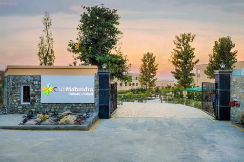 Club Mahindra Patkote,,5 star