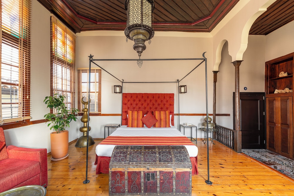 alp pasa hotel special class