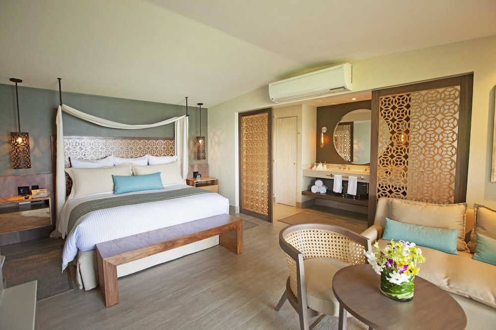 secrets papagayo costa rica