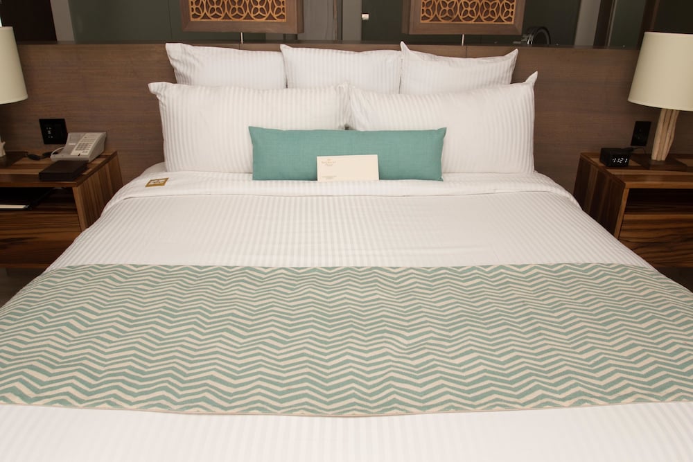 secrets papagayo costa rica