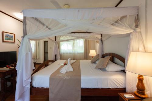 hotel cote dor lodge