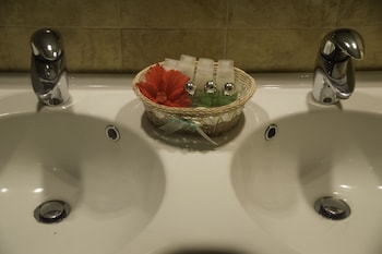 hotel cote dor lodge