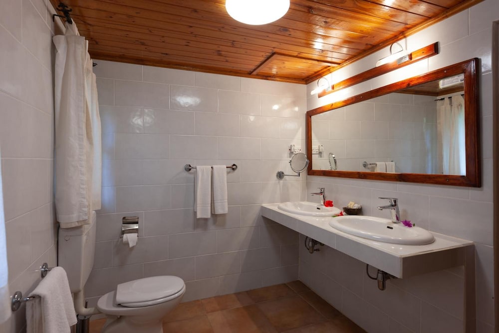 hotel cote dor lodge