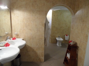 hotel cote dor lodge