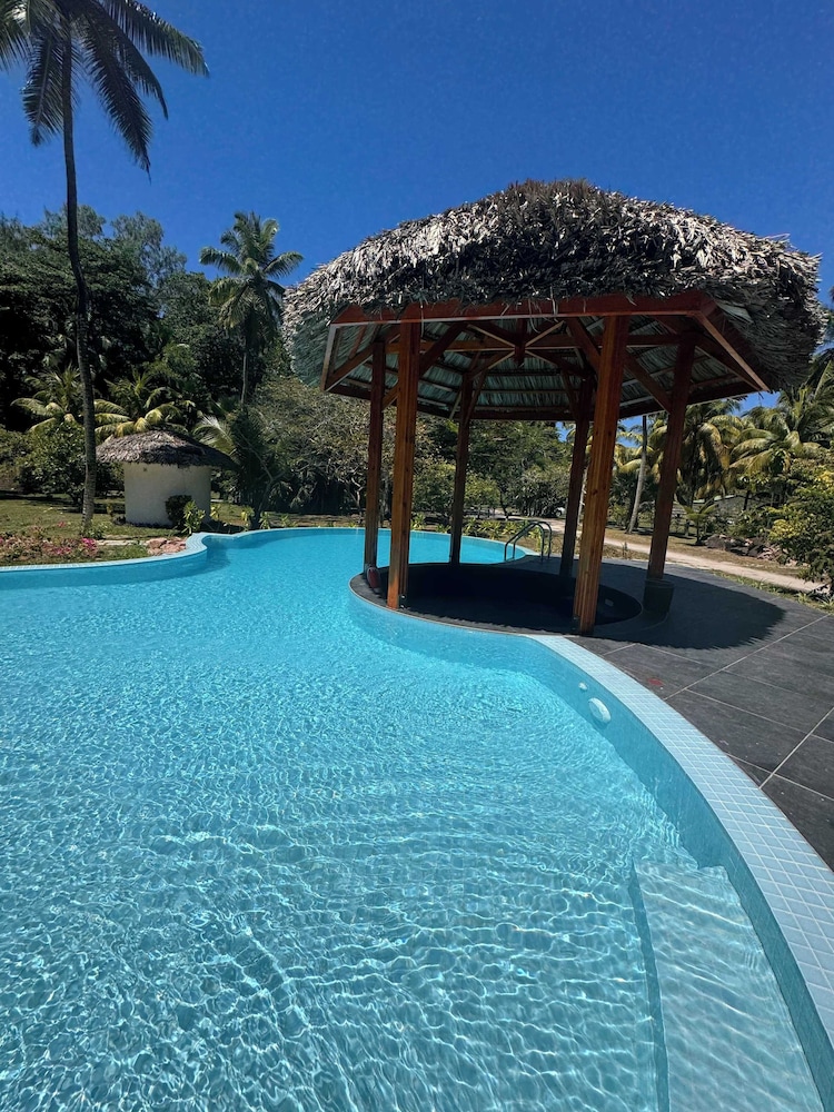 hotel cote dor lodge